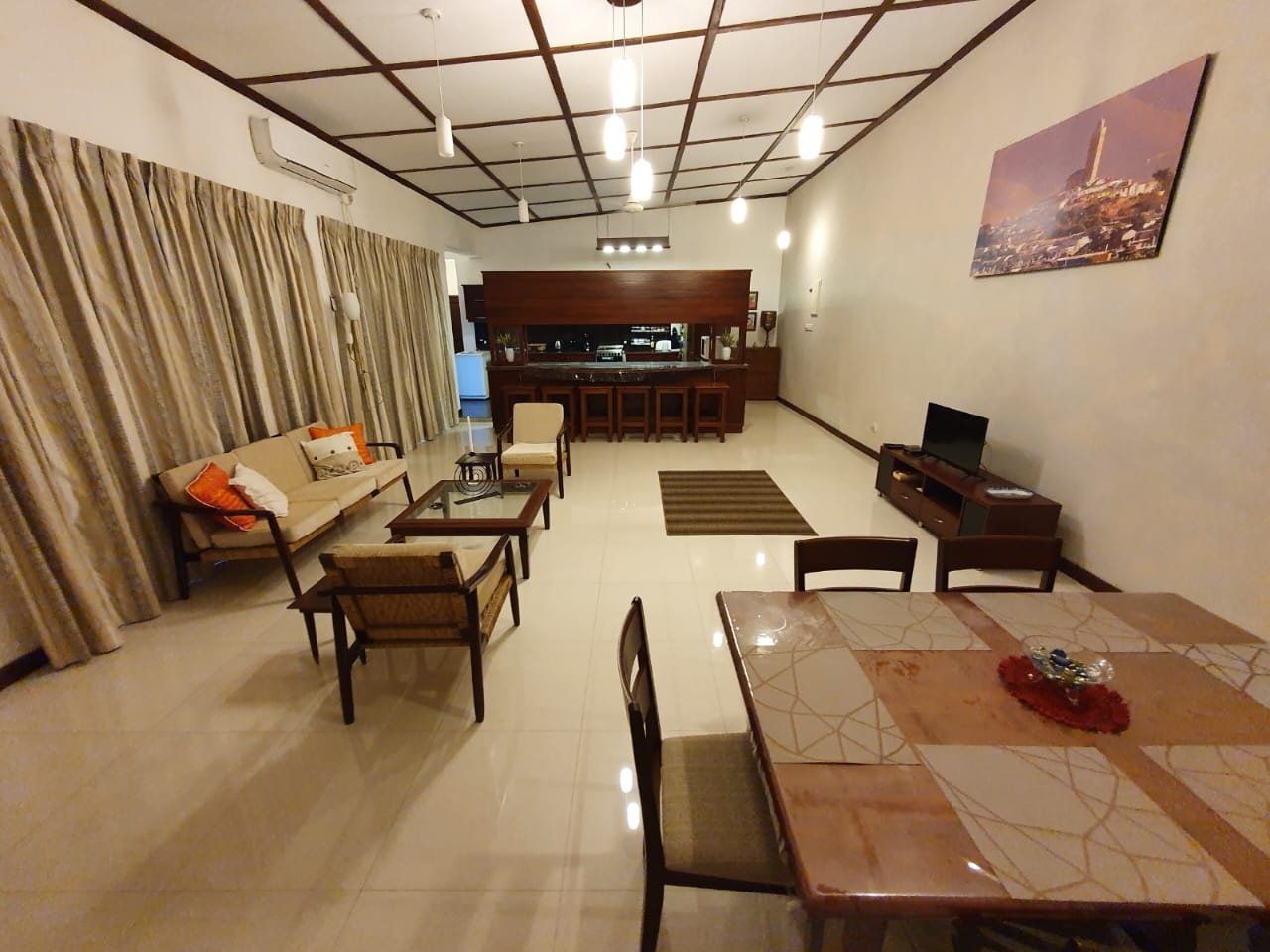 2-Bedroom Upstairs Apartment of a House for Rent – Mt. Lavinia