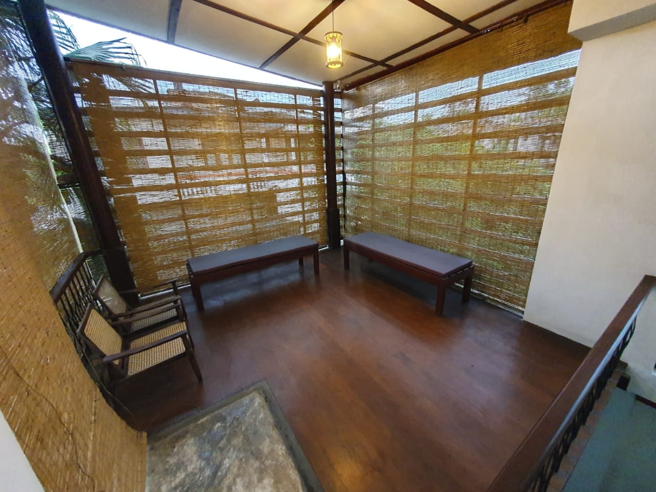 2-Bedroom Upstairs Apartment of a House for Rent – Mt. Lavinia