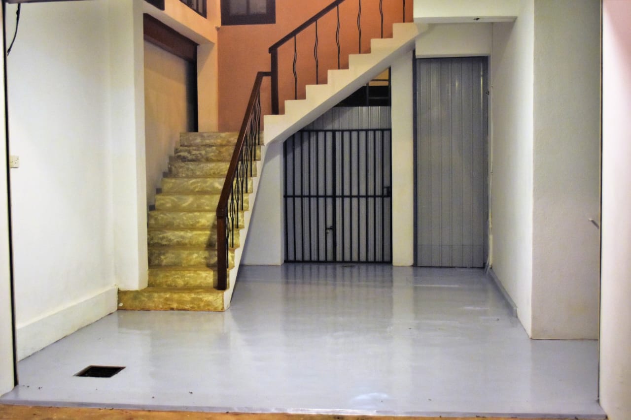2-Bedroom Upstairs Apartment of a House for Rent – Mt. Lavinia