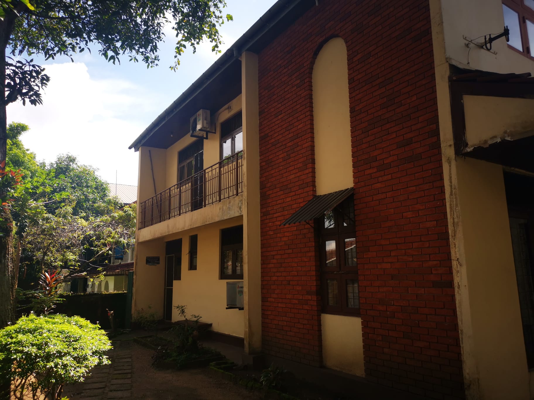 Land for Sale with an Old House