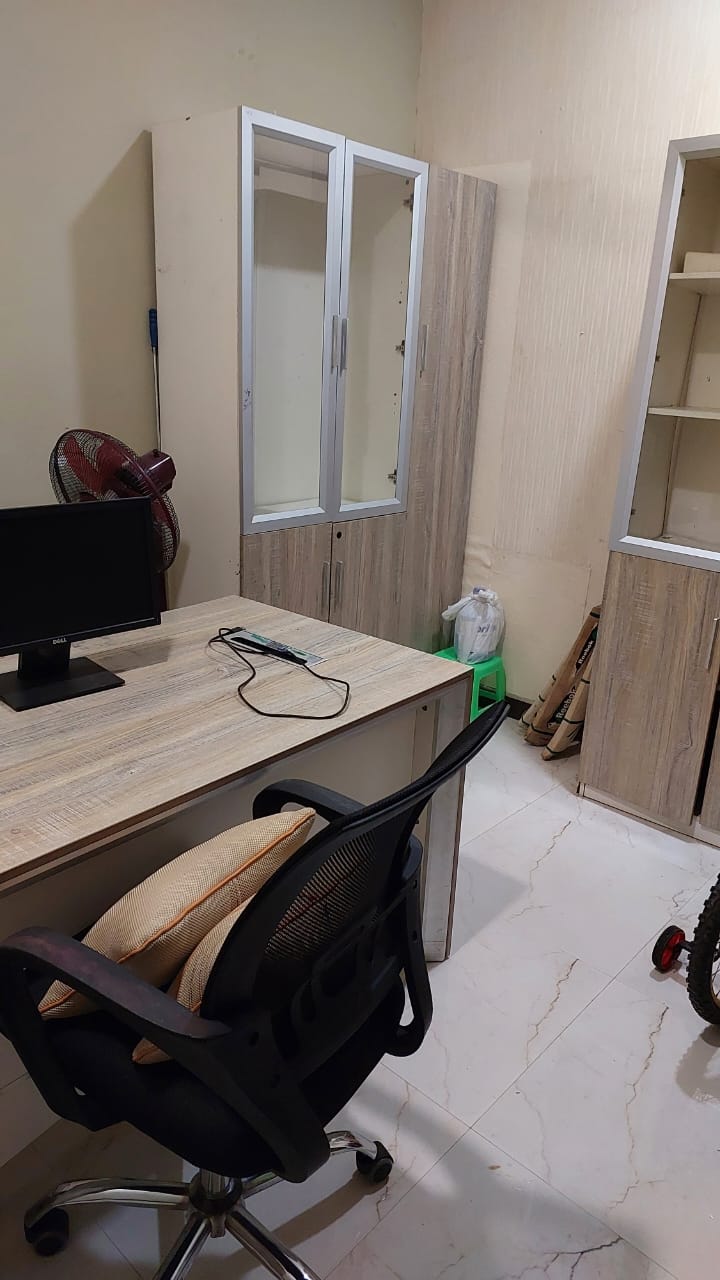Fully Furnished House for Rent in Facing to the Thimbirigasyaya Road, Colombo 5.
