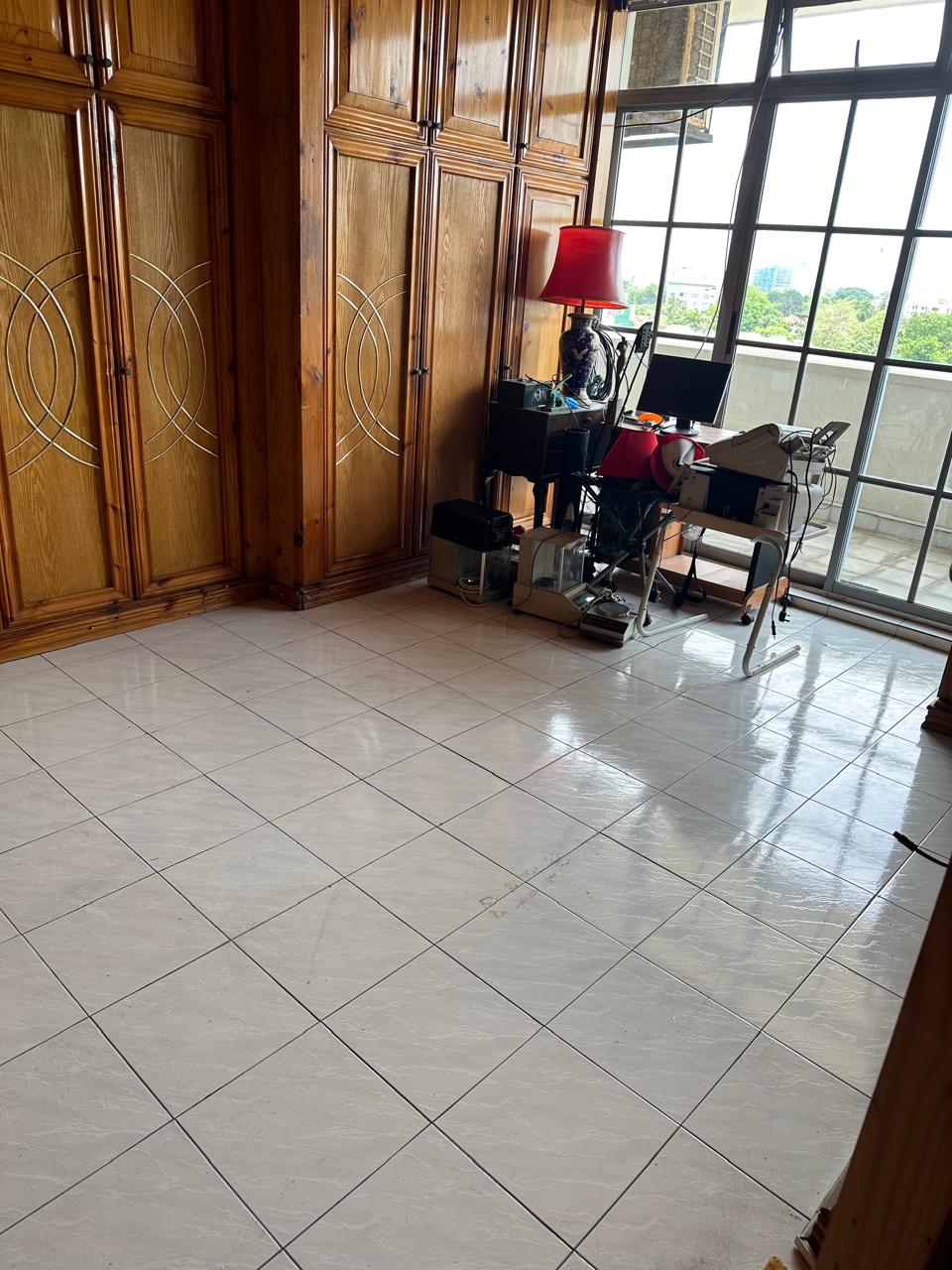 Apartment for Sale in Rosmead Towers, Colombo7.