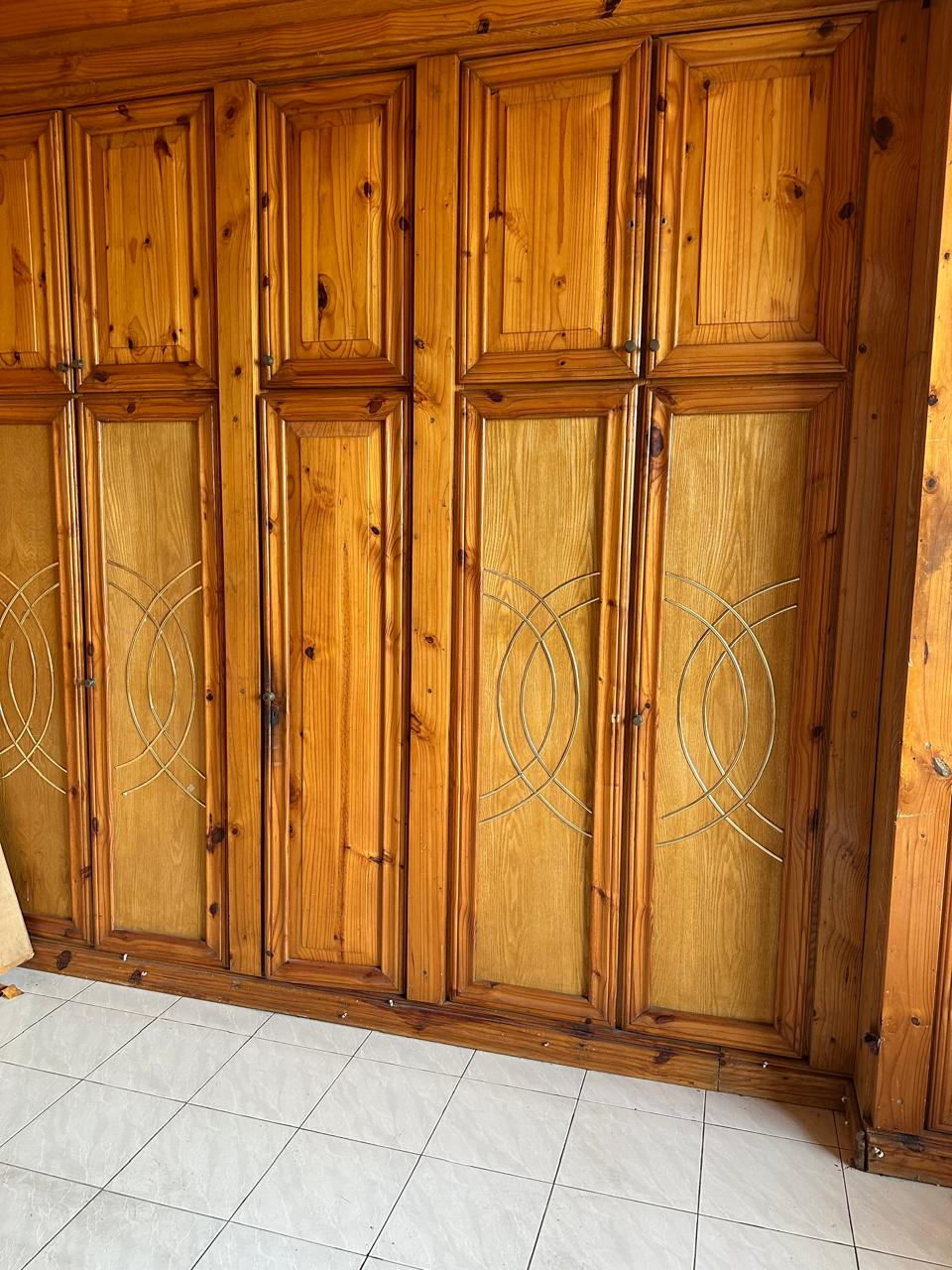 Apartment for Sale in Rosmead Towers, Colombo7.