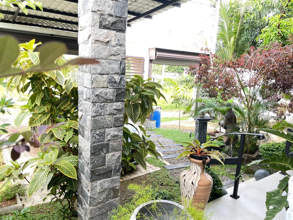 Luxury 3 Storied House for Sale in Liberty Court, Ma-Eliya, Ja-Ela.