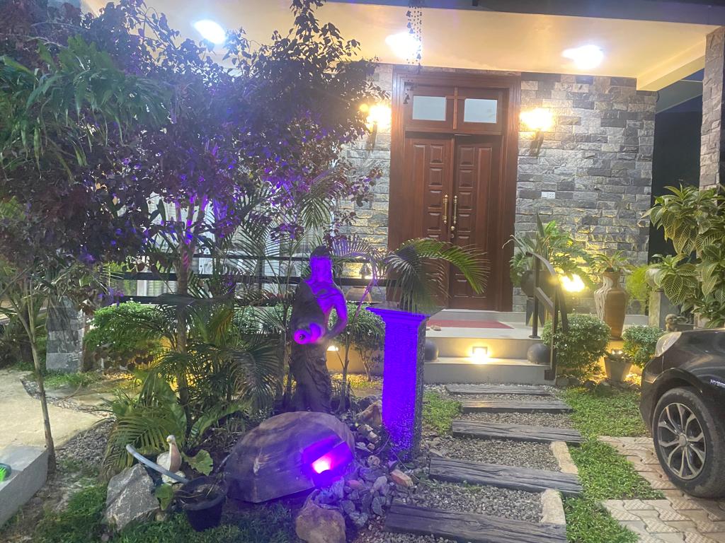 Luxury 3 Storied House for Sale in Liberty Court, Ma-Eliya, Ja-Ela.
