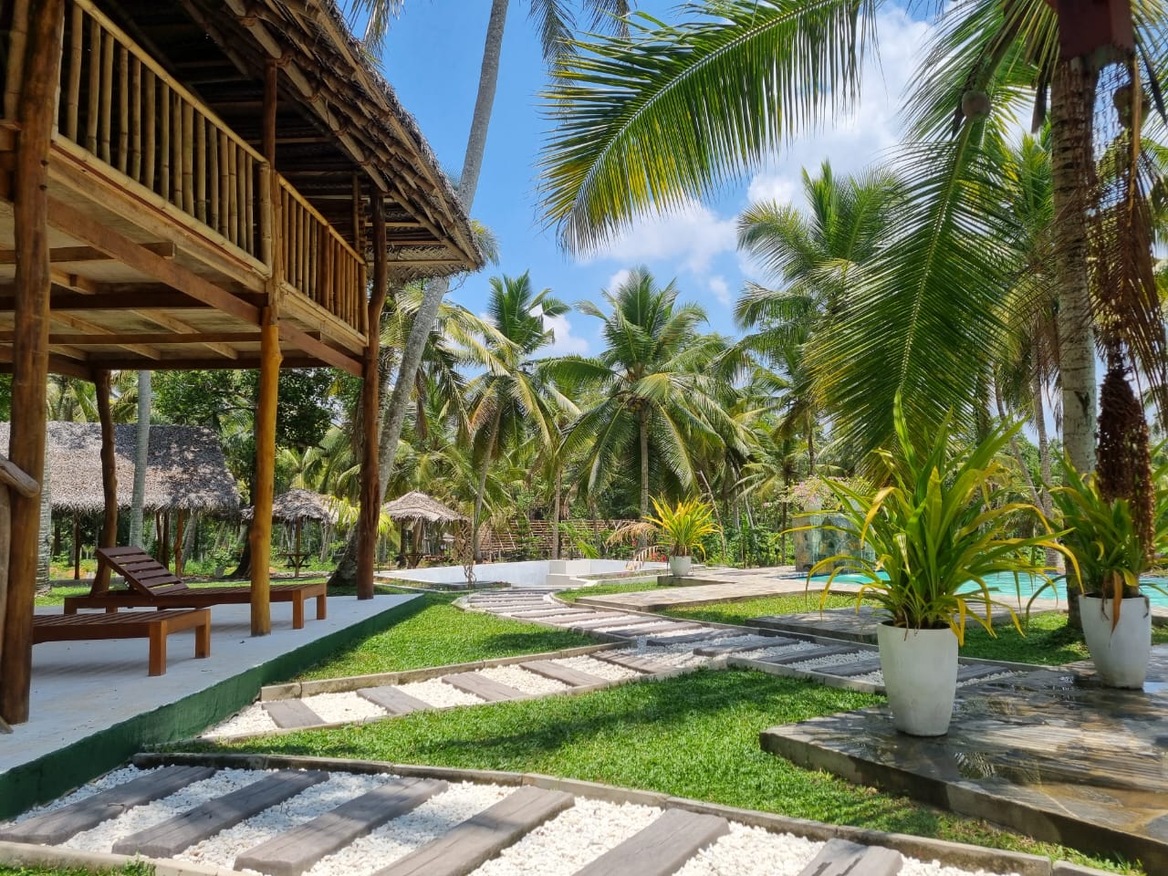 Agro Farm Resort for Sale in Minuwangoda, Sri Lanka.