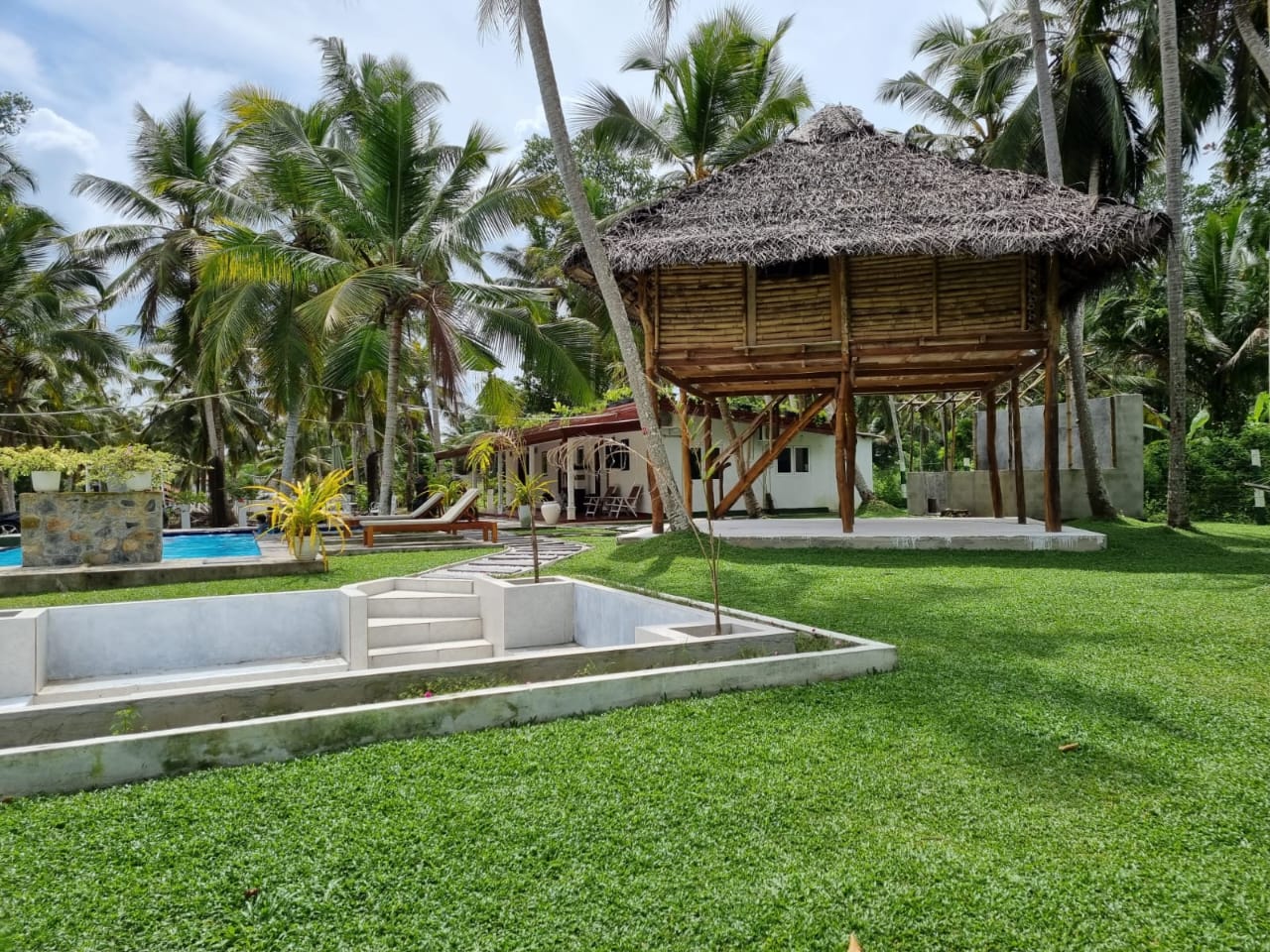 Agro Farm Resort for Sale in Minuwangoda, Sri Lanka.
