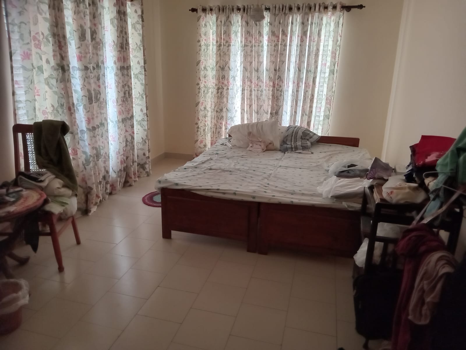 House for rent in Thalapathpitiya road, Nugagoda.