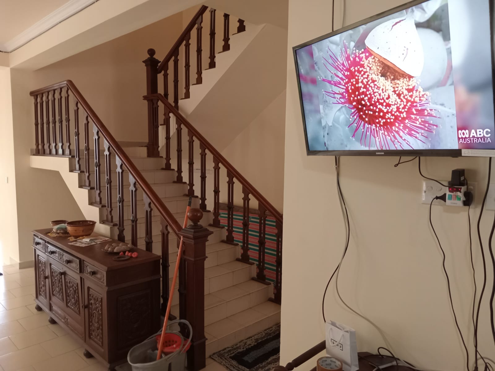 House for rent in Thalapathpitiya road, Nugagoda.