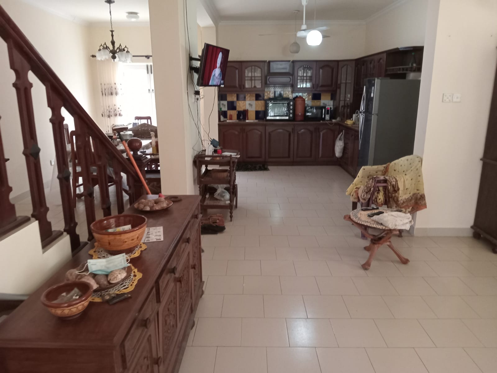 House for rent in Thalapathpitiya road, Nugagoda.