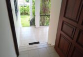 House for rent in Thalapathpitiya road, Nugagoda.