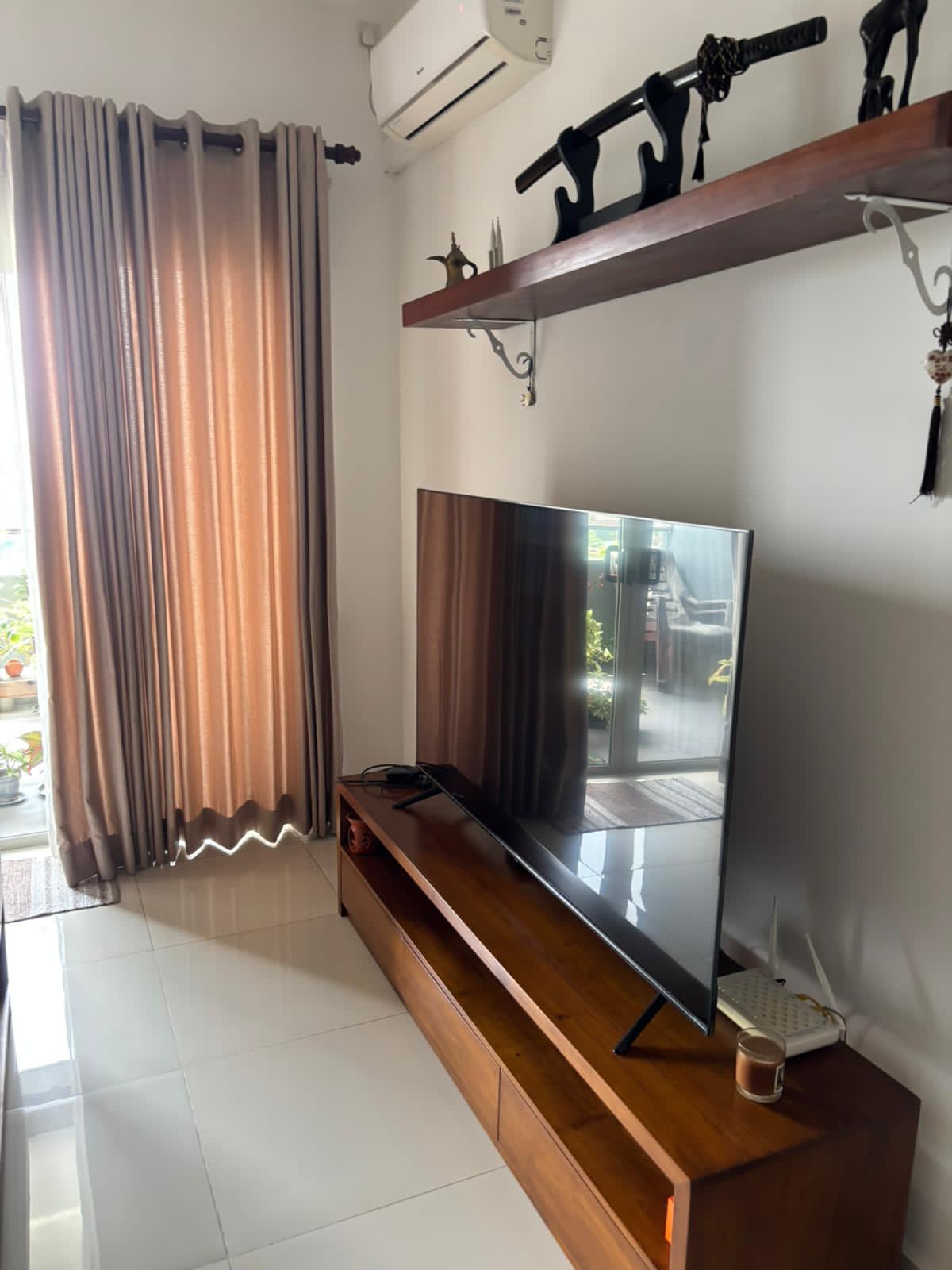 Fully Furnished Apartment for Rent in Porshia Skyline Residences, Nawala road, Nugegoda. 