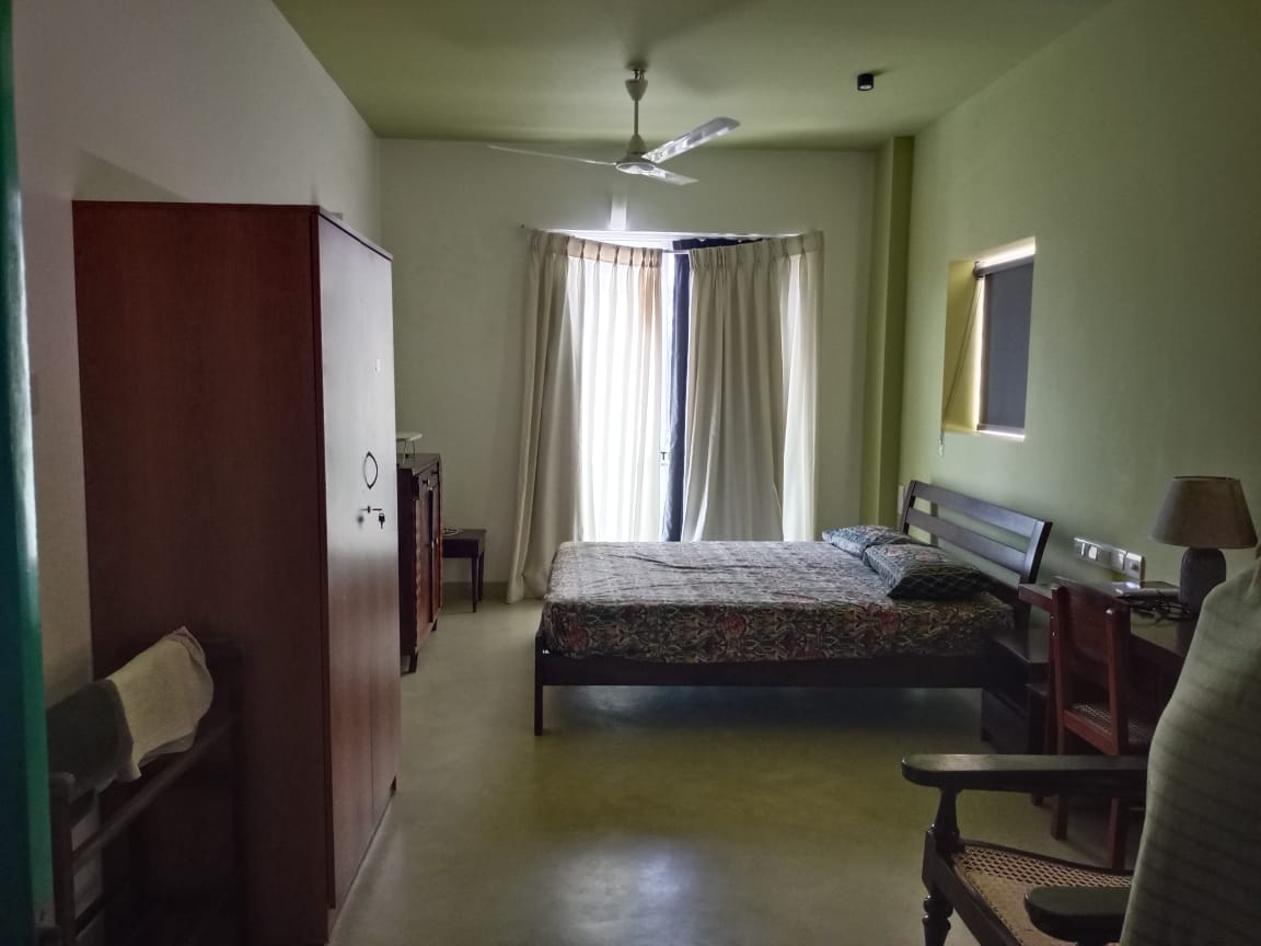 Sea View facing Apartment for short term rent in Marine Drive, Dehiwala.