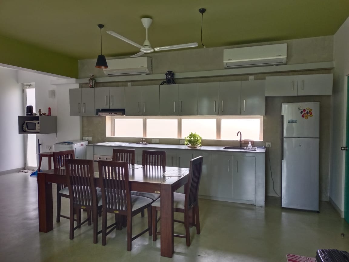 Sea View facing Apartment for short term rent in Marine Drive, Dehiwala.