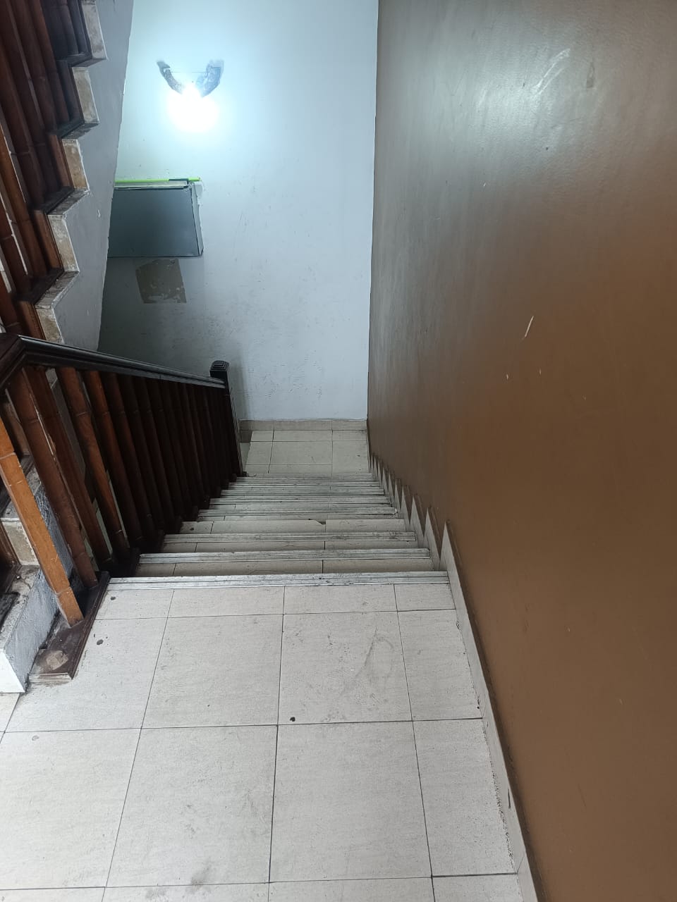 1st Floor unit for rent in Dehiwala (Galle road facing)