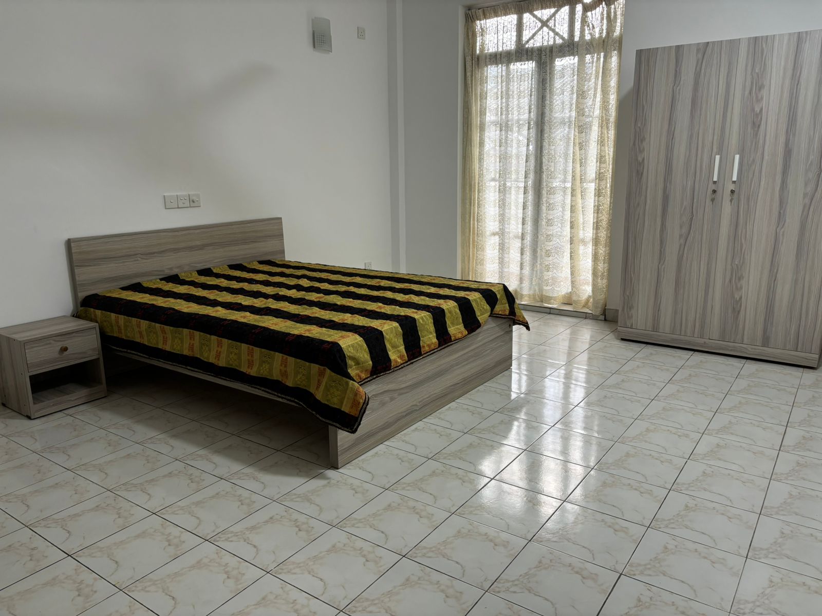 Furnished Apartment for Rent in Rosmead Place, Colombo 7.