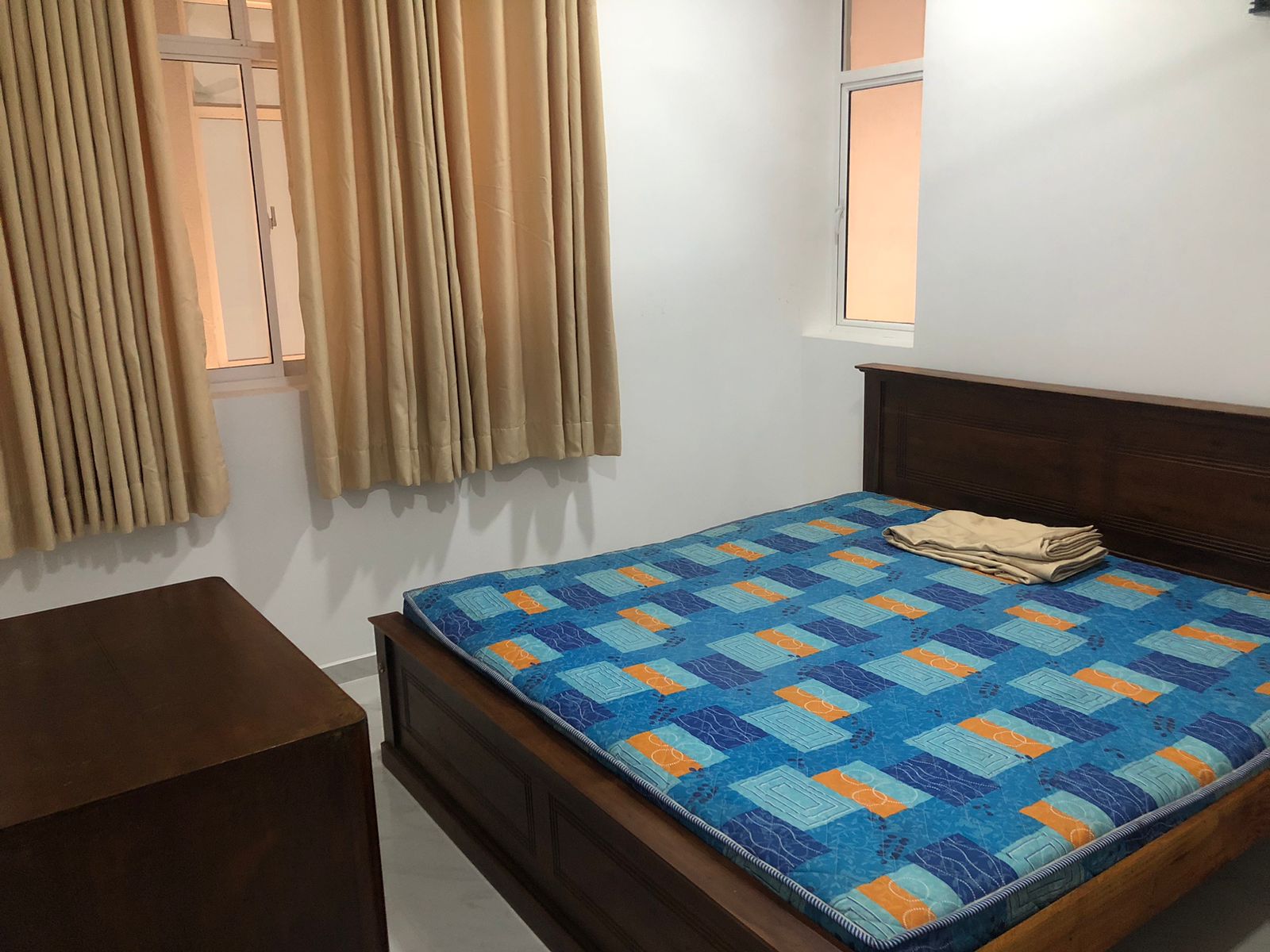 Furnished Apartment for Rent in Angulana Station Road, Moratuwa. 