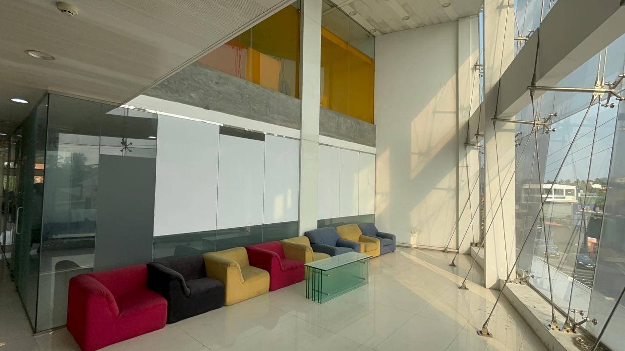 Furnished Building for Rent in Dutugemunu Street, Kohuwala.