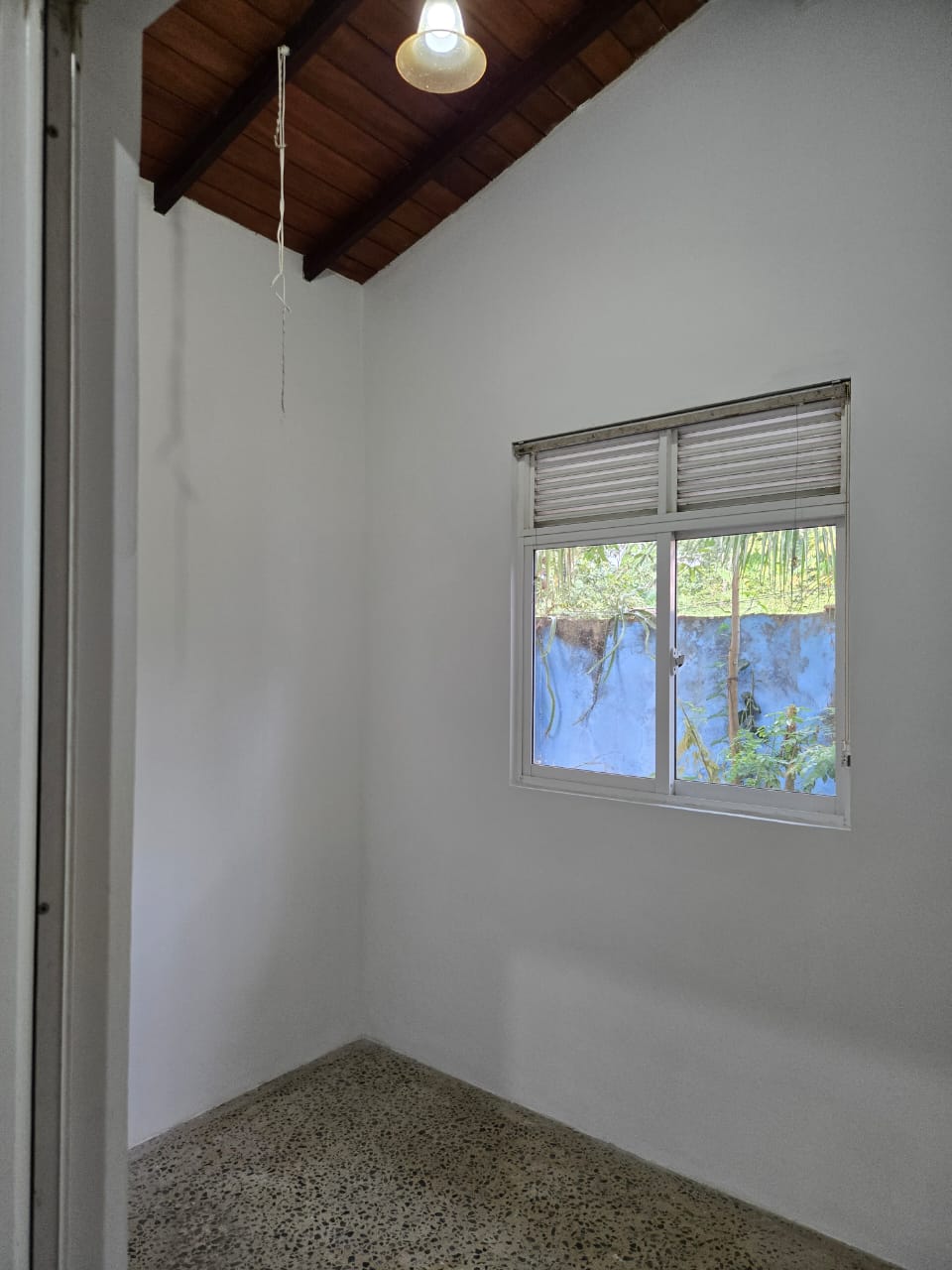Two Storied House for Rent in Watakeiyawala Road, Thalapathpitiya.