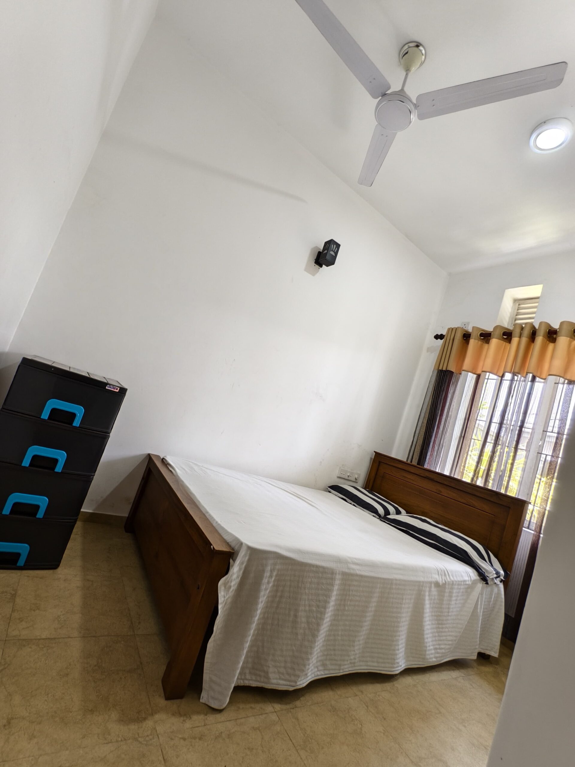 Furnished Luxury Apartment for Rent in Halpe Mawatha, Kandana.