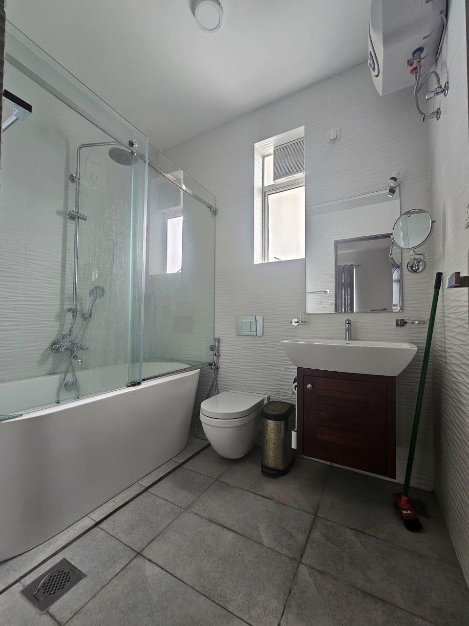 Furnished Apartment for Rent in Templers Place, Mount Lavinia.