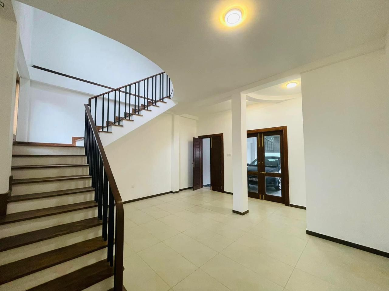 3 Storied House for Rent in Polgasowita Road, Mathegoda.