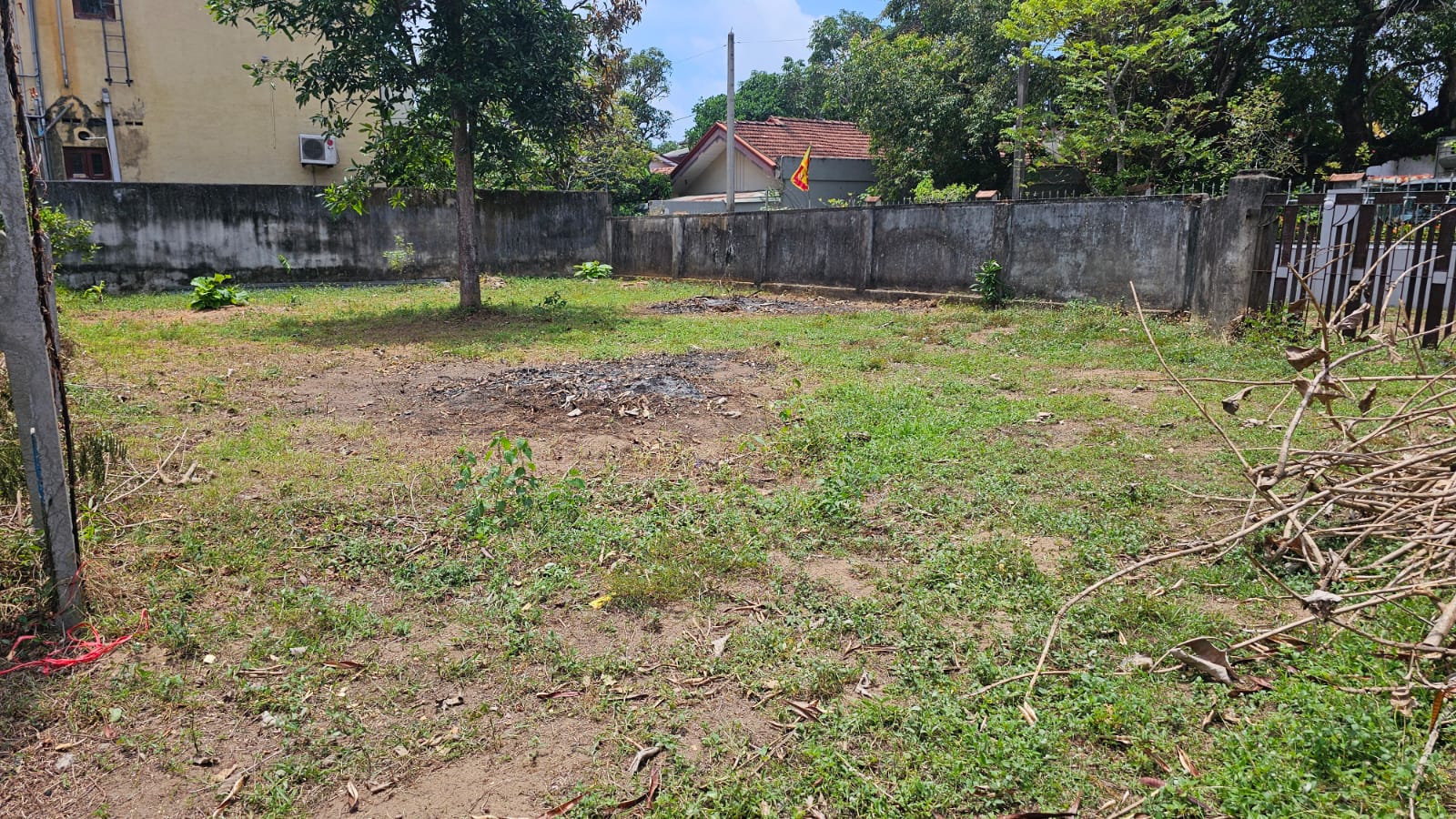 11 Perch Valuable Land for Sale in Seeduwa. 