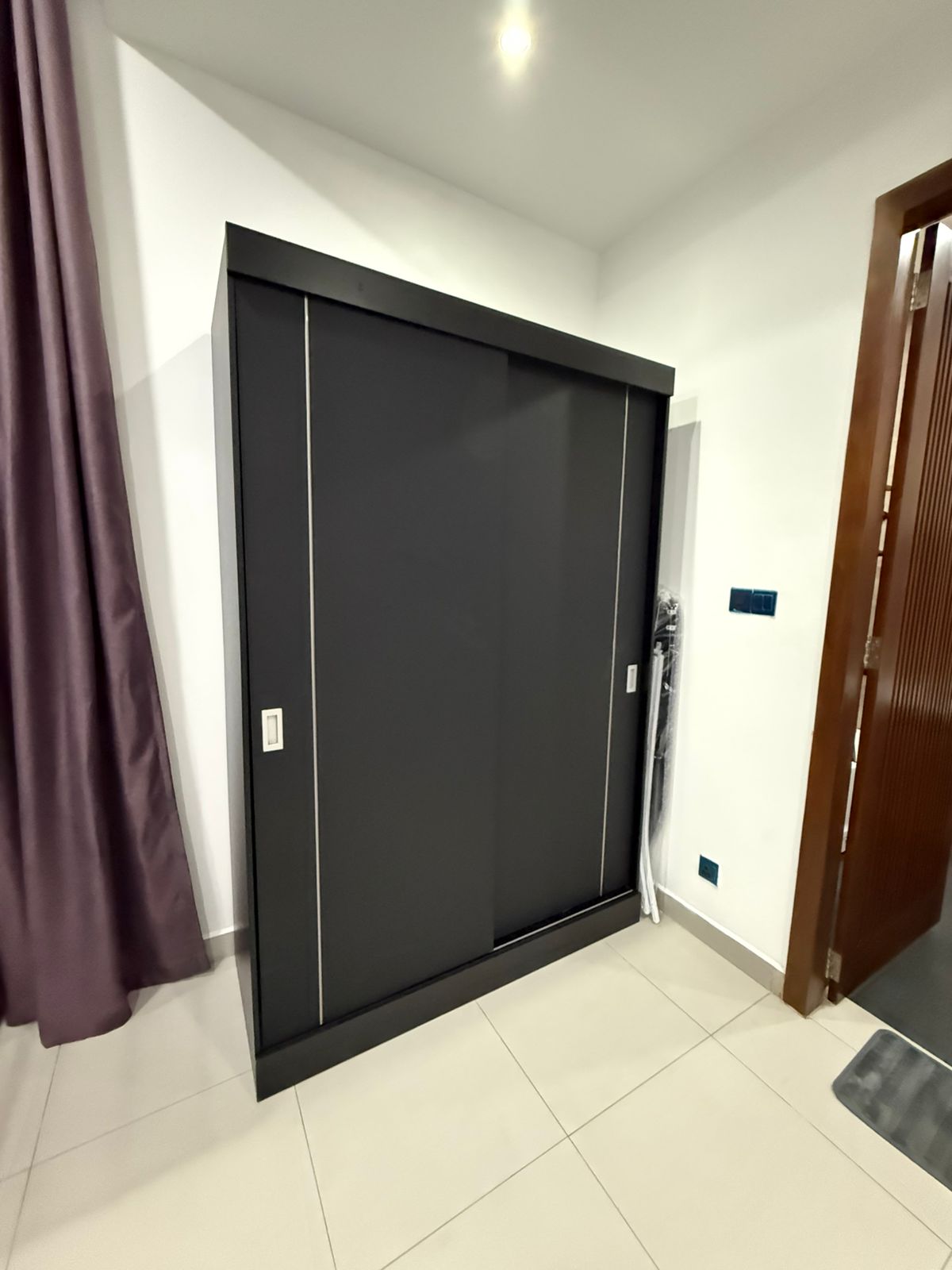 Fully Furnished Apartment for Rent in Coral Plus – Marine Drive, Rigdeway Avenue, Colombo 04.