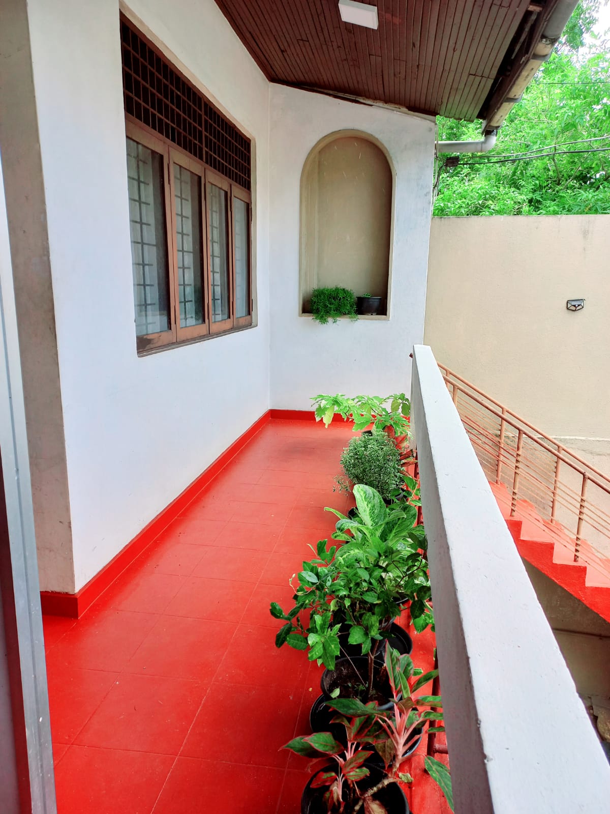 Office Space for Rent in Nuwarawatta Place, Nawala.