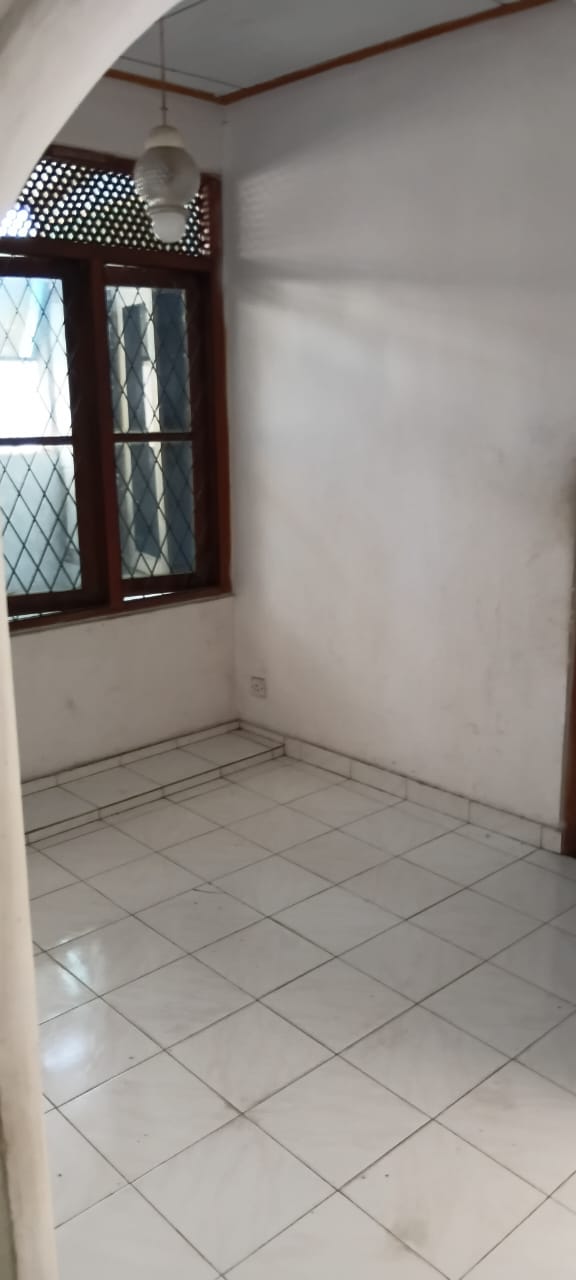 Upper Floor House Unit for Rent in Kadawatha Road, Nedimala, Dehiwala