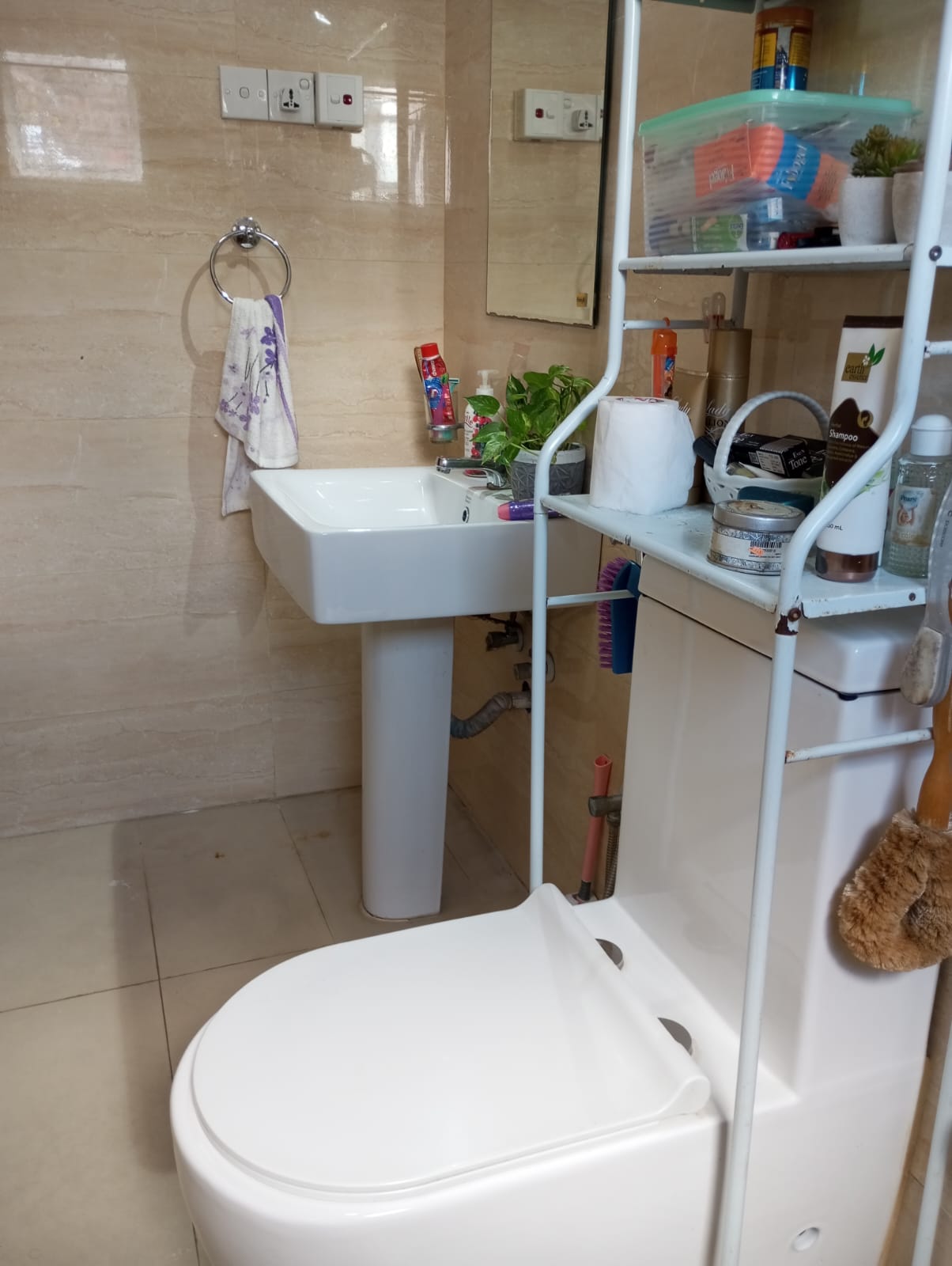 Apartment for Sale in Rajagiriya Town.
