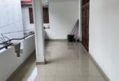 Upper Floor Unit for Rent in Polhengoda Road, Colombo 5