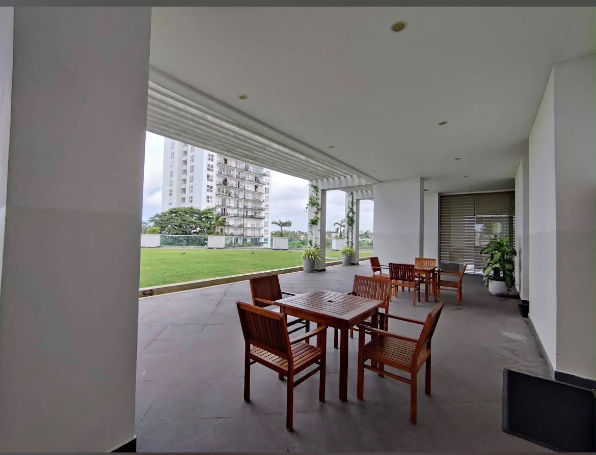 Furnished Apartment for Rent in Fairway Sky Gardens in Rajagiriya.