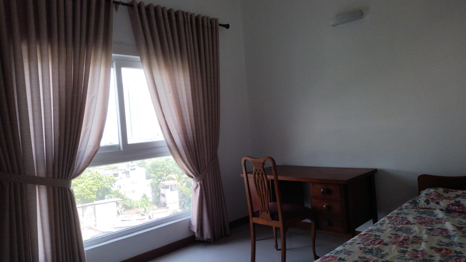 Furnished Apartment for Rent in Fairway Sky Gardens in Rajagiriya.
