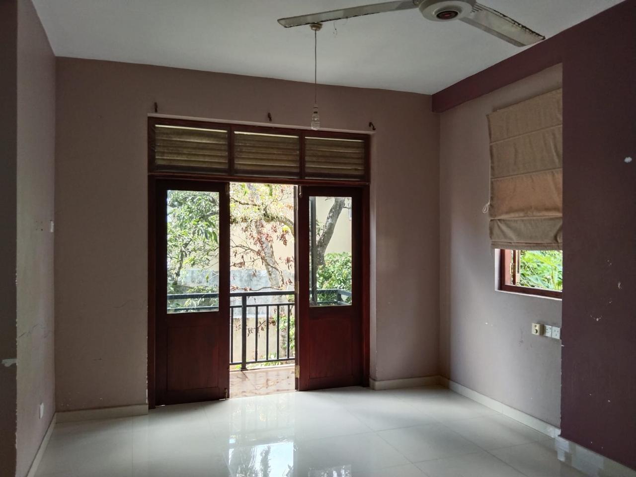 House for Rent in Kalapaluwawa, Rajagiriya.