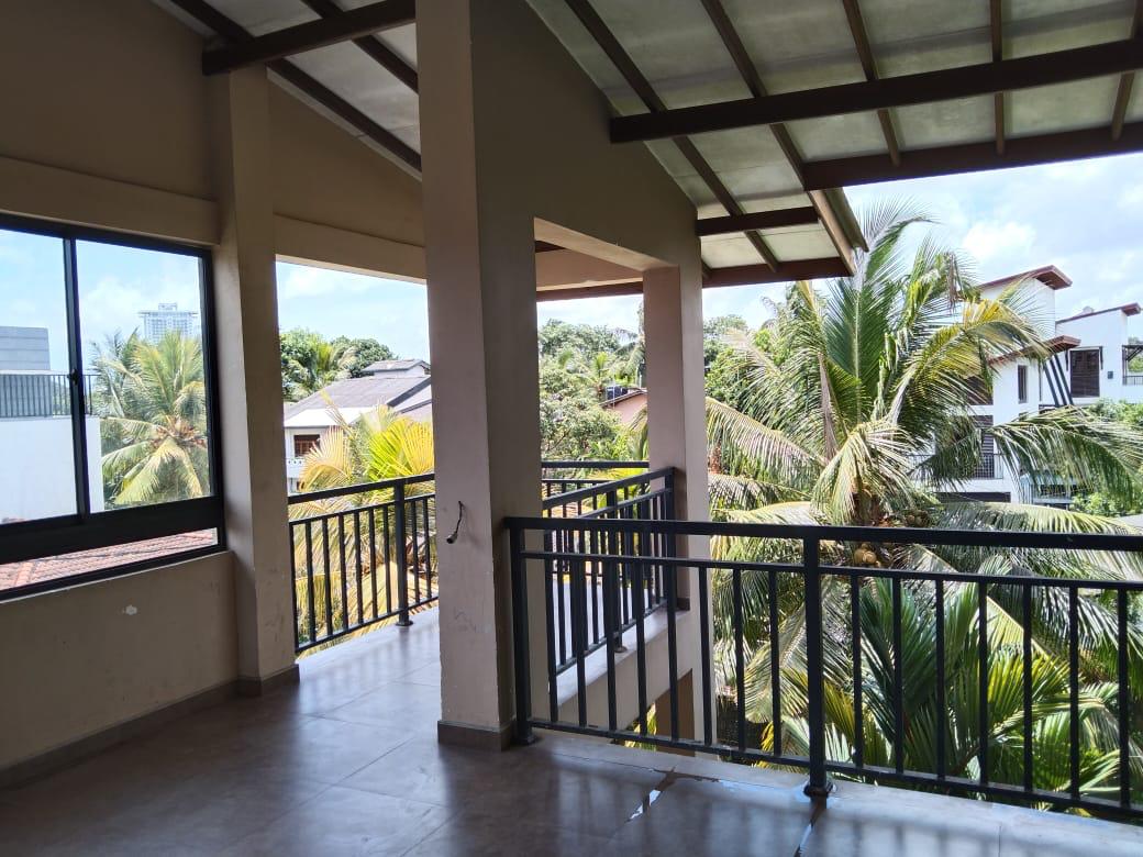 House for Rent in Kalapaluwawa, Rajagiriya.