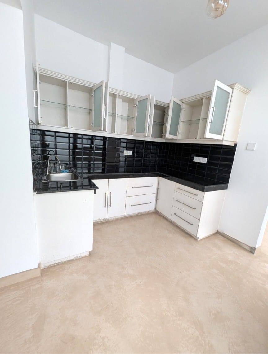 Spacious House for Rent in Battaramulla.