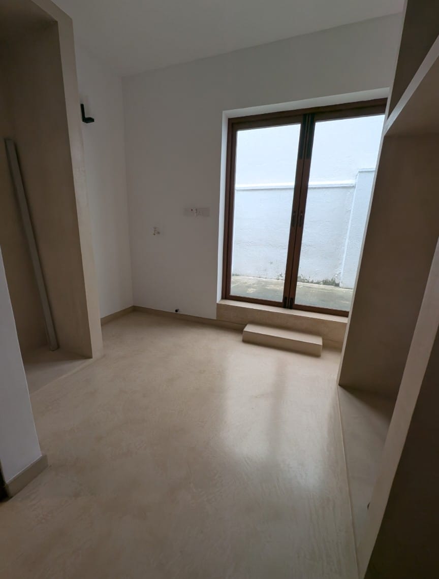 Spacious House for Rent in Battaramulla.