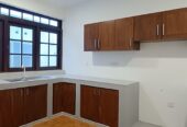 Family Home for Rent In Polhengoda, Colombo 5.