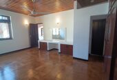 Family Home for Rent In Polhengoda, Colombo 5.