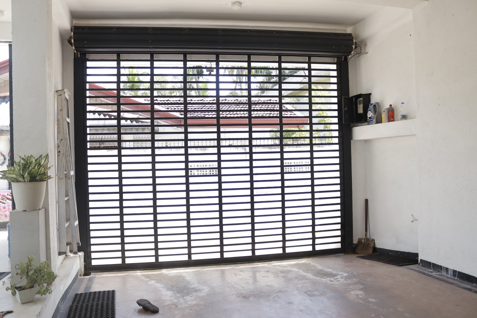 Modern House for Rent in Himbutana, Mulleriyawa.