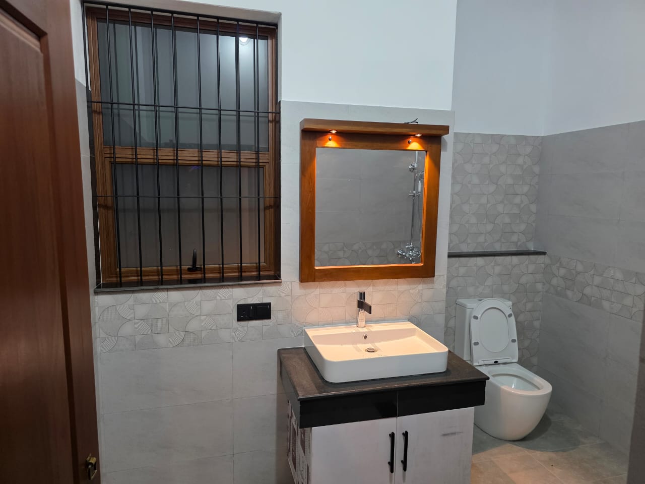 Brand New Luxury House for Rent in Negombo