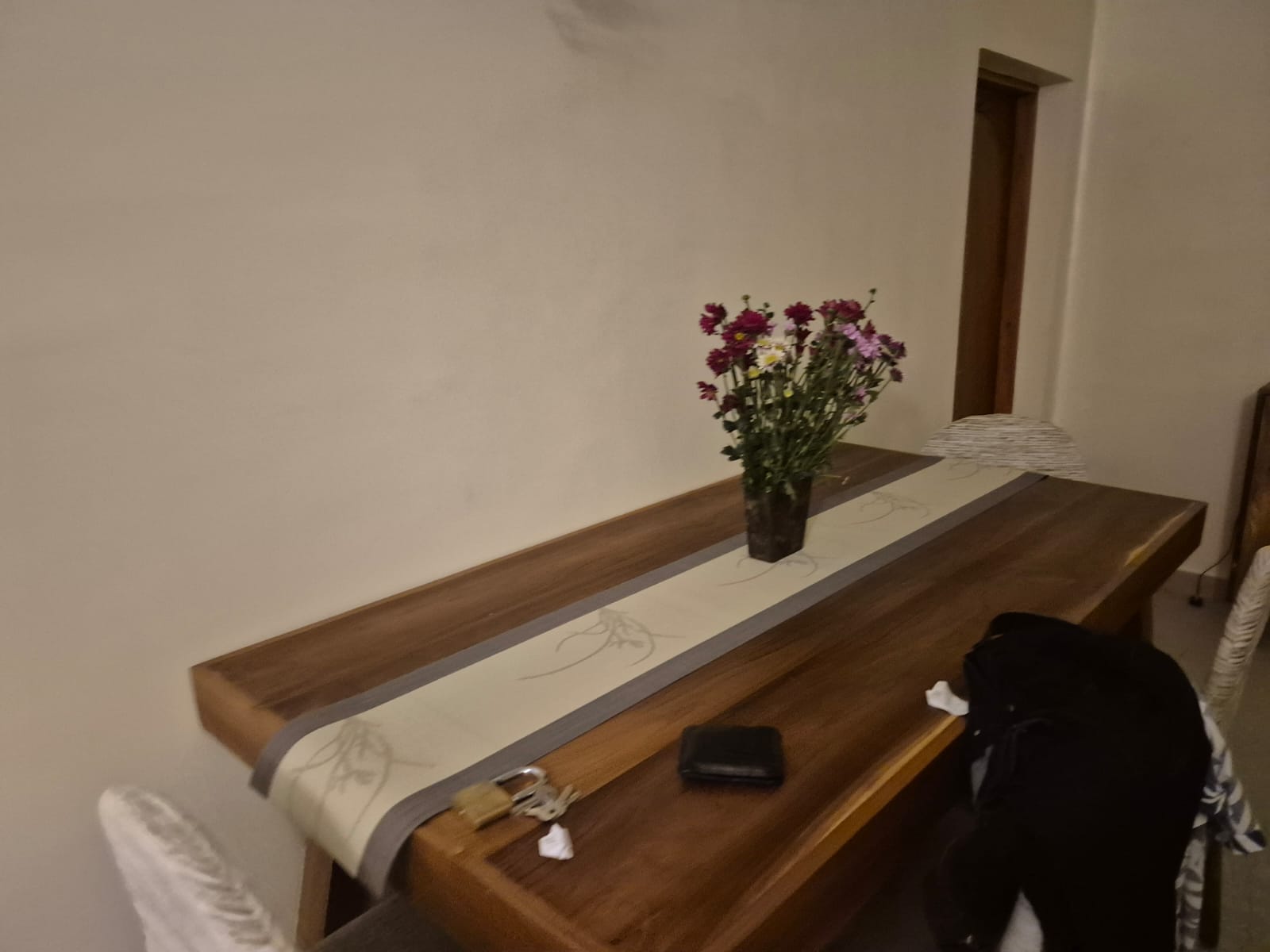 Furnished Apartment for Rent in Bambalapitiya, Colombo 4.