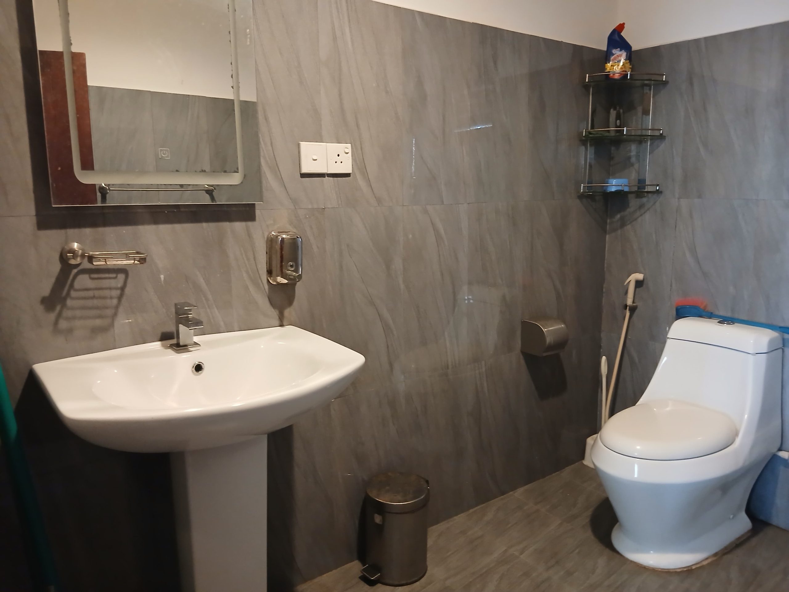 Furnished Apartment for Rent in Kothalawala, Kaduwela.