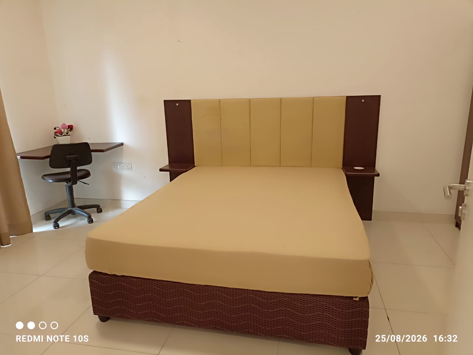Fully Furnished Apartment for Rent in Fairway Urban, Battaramulla.
