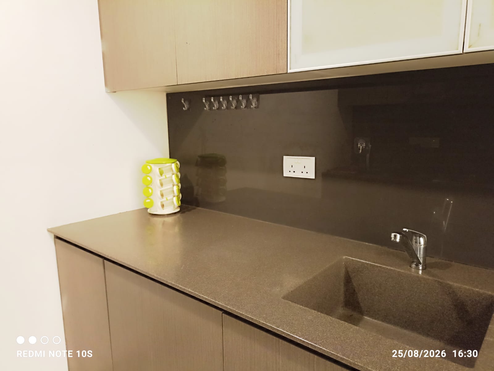 Fully Furnished Apartment for Rent in Fairway Urban, Battaramulla.